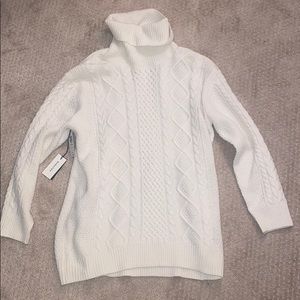 Aritzia (Babaton) Cable knit sweater